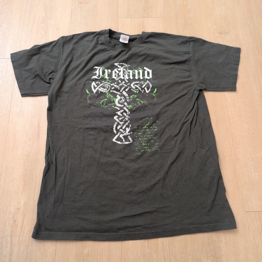 Y2K Ireland Celtic Cross Graphic T-Shirt Gray Mens Large